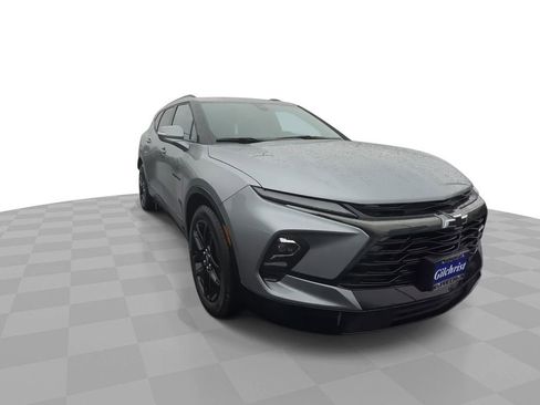 New 2025 Chevrolet Blazer RS w/ Driver Confidence II Package image 2