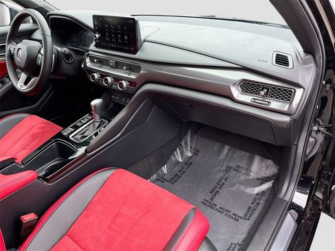 Used 2025 Acura Integra A-Spec image 28
