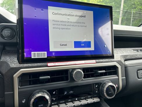 New 2026 Toyota Tacoma Limited AWD/4WD image 12
