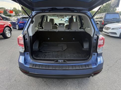 Used 2017 Subaru Forester 2.5i Premium AWD/4WD image 12