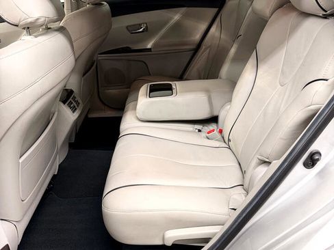 Used 2011 Toyota Venza image 23