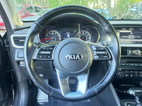 Used 2019 Kia Optima EX w/ EX Premium Package FWD image 16