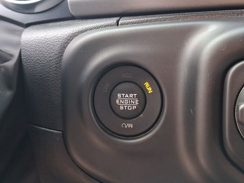 Certified 2022 Jeep Wrangler Sport AWD/4WD image 24