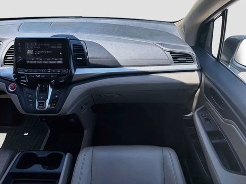 Used 2021 Honda Odyssey EX-L image 18