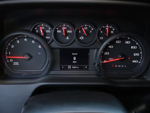 Used 2025 Chevrolet Silverado 2500 W/T w/ WT Convenience Package AWD/4WD image 16