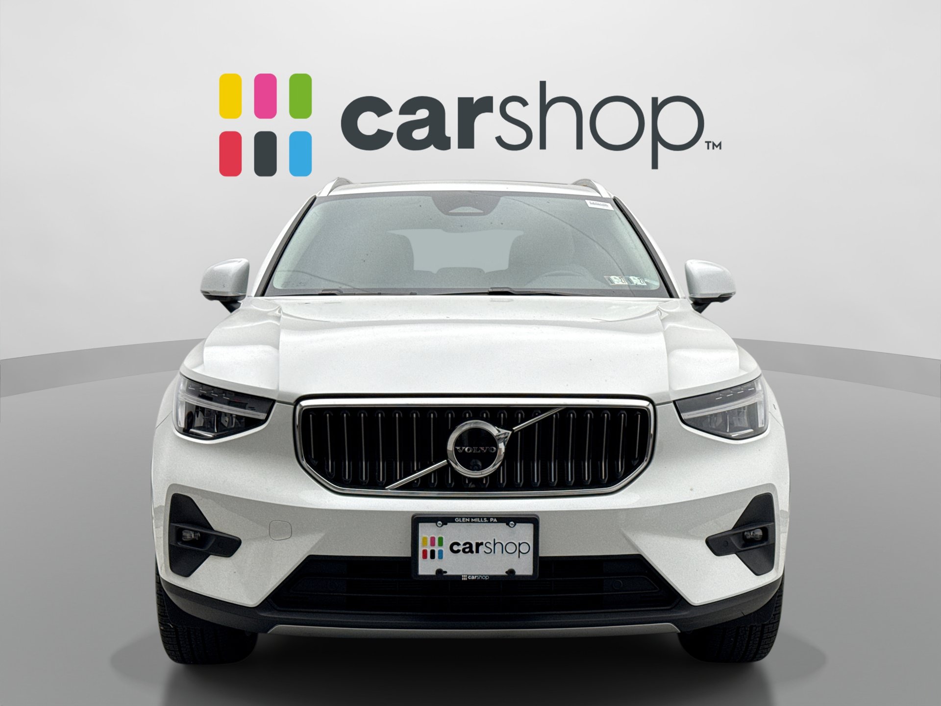 Used 2023 Volvo XC40 B5 Plus w/ Protection Package Premier AWD/4WD image 8