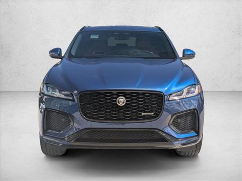 Used 2022 Jaguar F-PACE R-Dynamic S image 2