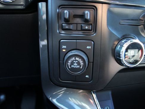 Used 2021 Ford F150 XLT w/ Equipment Group 302A High image 26