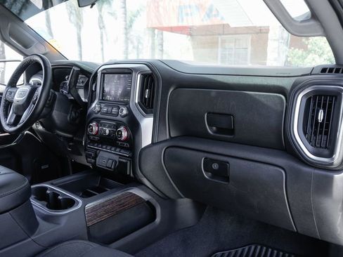 Used 2020 GMC Sierra 1500 Elevation w/ Elevation Value Package AWD/4WD image 36