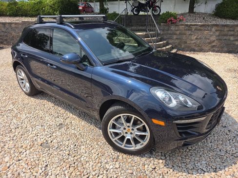 Used 2018 Porsche Macan S AWD/4WD image 42