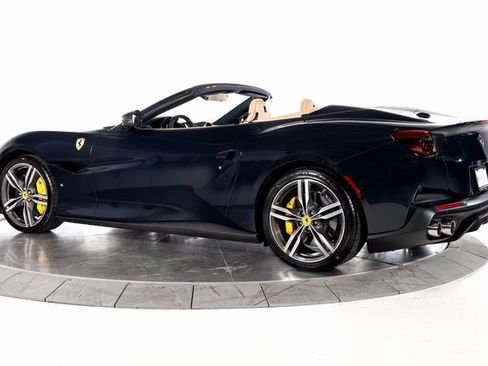 Certified 2019 Ferrari Portofino image 7