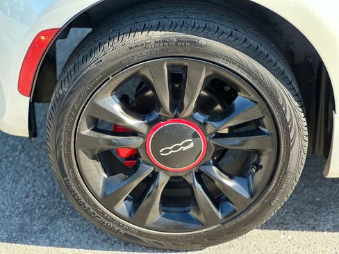 Used 2015 FIAT 500 Sport w/ Comfort/Convenience Group image 22