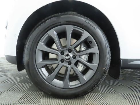 New 2025 Land Rover Range Rover Sport image 31