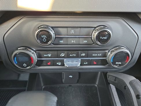 Certified 2023 Ford Bronco Big Bend w/ Sasquatch Package image 20