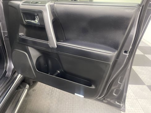 Used 2022 Toyota 4Runner Limited image 25