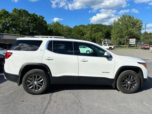 Used 2018 GMC Acadia SLT AWD/4WD image 9