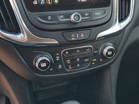 Used 2024 Chevrolet Equinox LT image 27