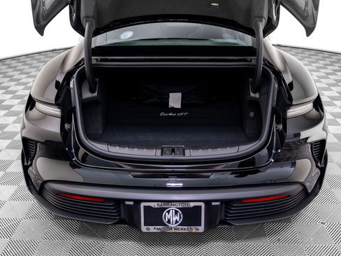 New 2026 Porsche Taycan GTS AWD/4WD image 30