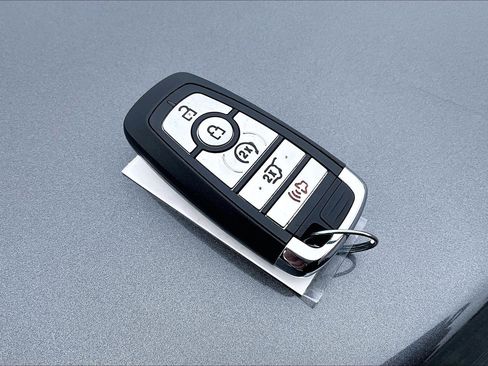 Used 2022 Lincoln Corsair Reserve w/ Sport Package image 35