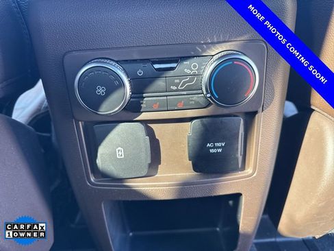 Used 2021 Ford Explorer King Ranch w/ Premium Technology Package image 20