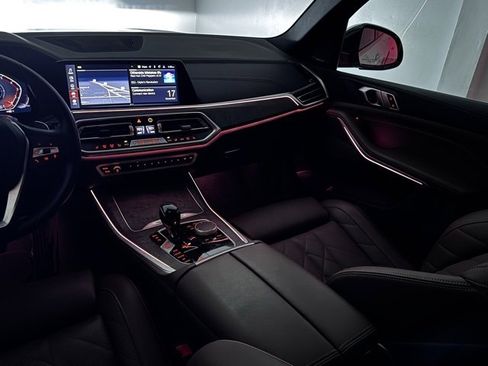 Used 2023 BMW X5 xDrive40i w/ Premium Package image 35