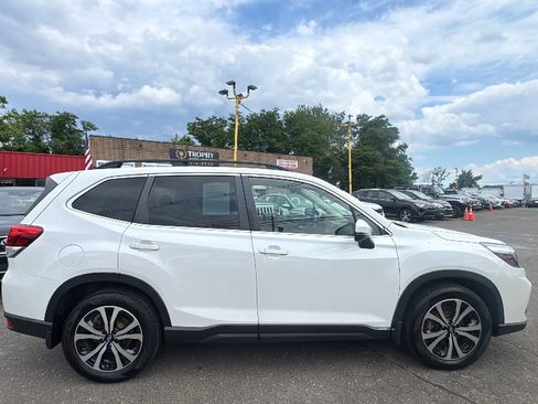 Used 2021 Subaru Forester Limited AWD/4WD image 4