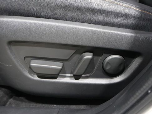 Used 2025 MAZDA CX-70 3.3 Turbo w/ Preferred Package image 12