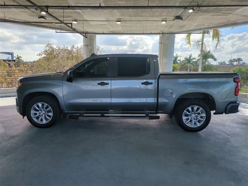 Used 2020 Chevrolet Silverado 1500 Custom w/ Custom Convenience Package image 8