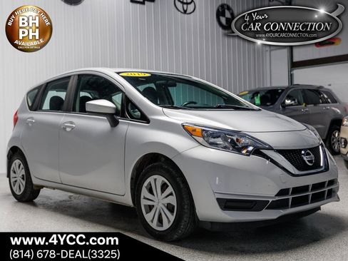 Used 2019 Nissan Versa Note SV image 1