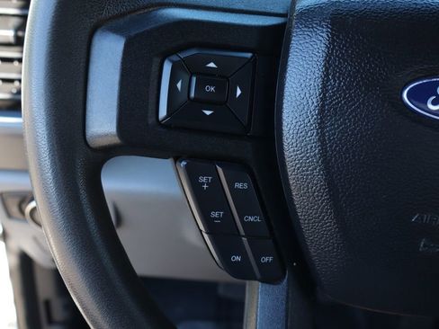 Used 2020 Ford F550 4x4 Regular Cab Super Duty image 25