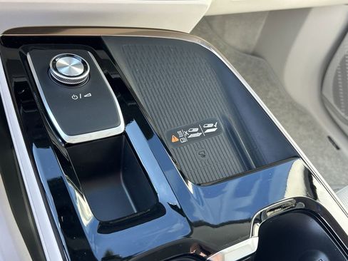 New 2026 Buick Enclave Avenir w/ Super Cruise Package image 27