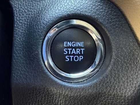 Used 2021 Toyota RAV4 XLE FWD image 22