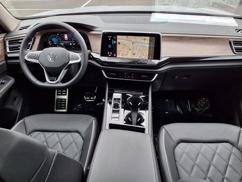 New 2026 Volkswagen Atlas SEL Premium R-Line image 13