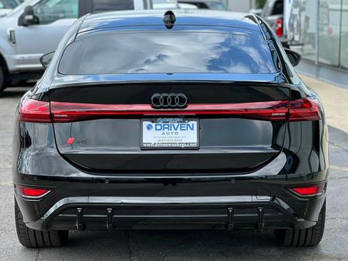 Used 2025 Audi S6 e-tron Prestige w/ 21" Black Optic Package AWD/4WD image 4