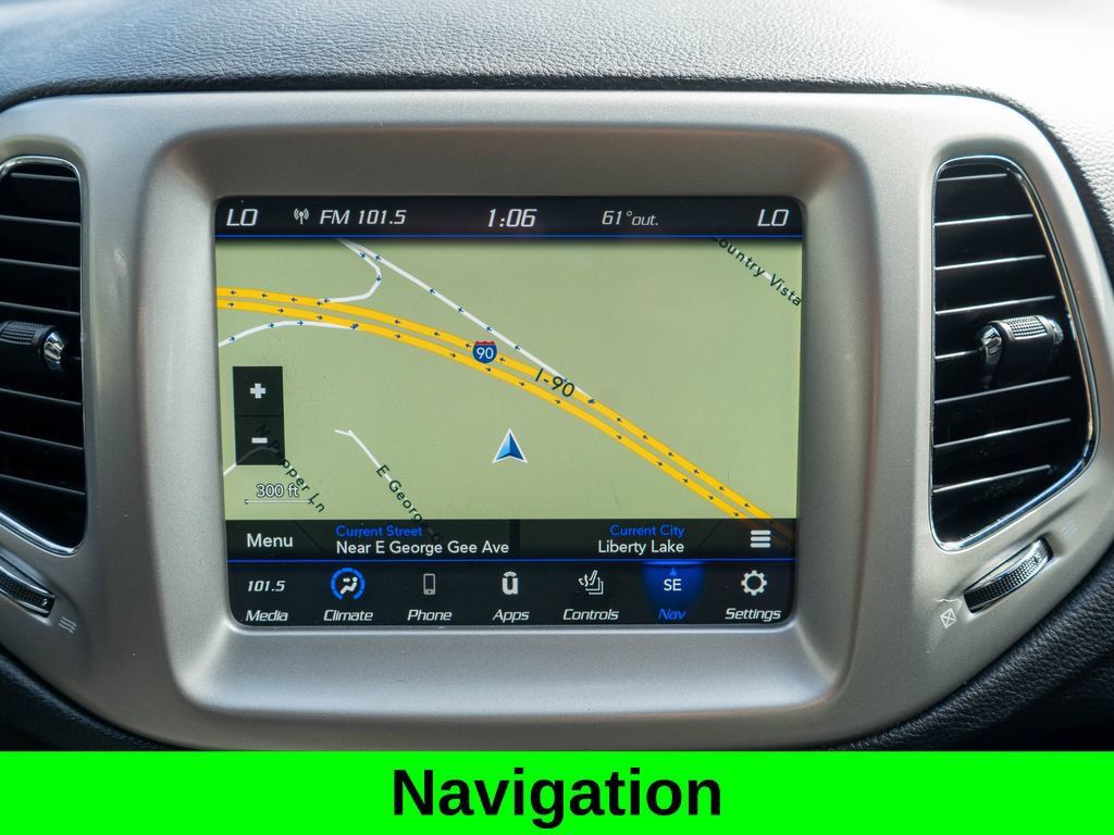 Used 2021 Jeep Compass Latitude w/ Sun and Sound Group AWD/4WD image 23