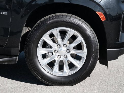 Used 2023 Chevrolet Tahoe Premier image 11