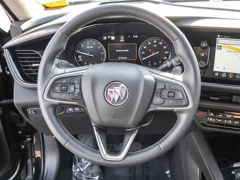 Used 2022 Buick Envision Avenir w/ Technology Package II image 21