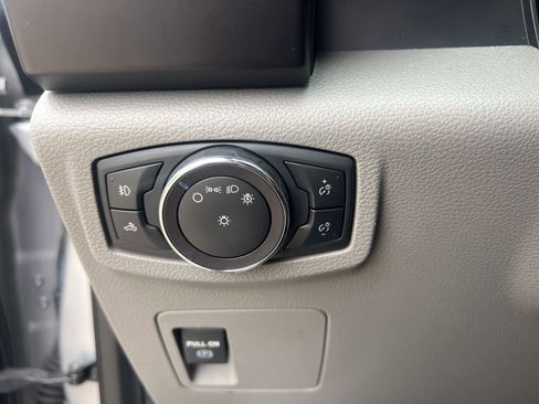 Used 2019 Ford F150 XL w/ Equipment Group 101A Mid AWD/4WD image 20