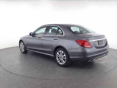 Used 2019 Mercedes-Benz C 300 4MATIC Sedan image 5