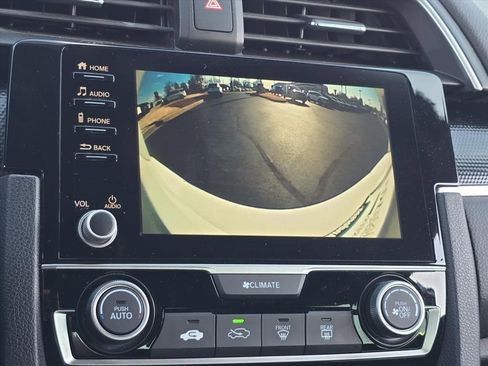 Used 2019 Honda Civic Sport image 15