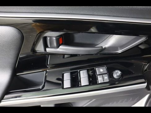 Used 2023 Toyota bZ4X XLE w/ Weather Package image 16