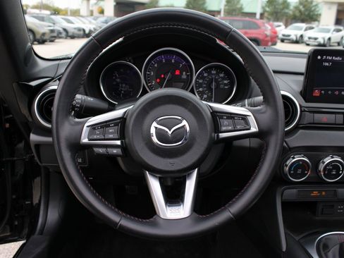 Used 2018 MAZDA MX-5 Miata Grand Touring image 12