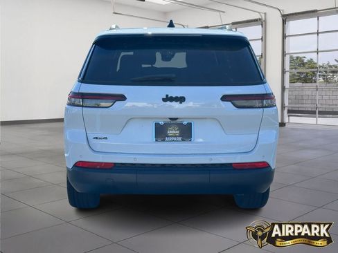 New 2025 Jeep Grand Cherokee L Altitude image 6