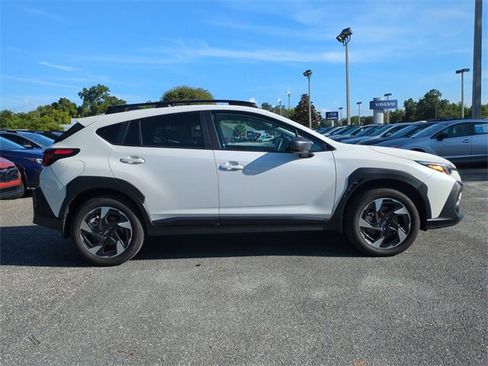 Used 2024 Subaru Crosstrek 2.5i Limited w/ Crosstrek Mirror Package image 3