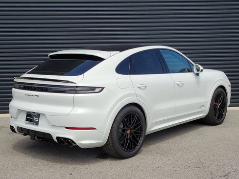 New 2026 Porsche Cayenne GTS AWD/4WD image 7