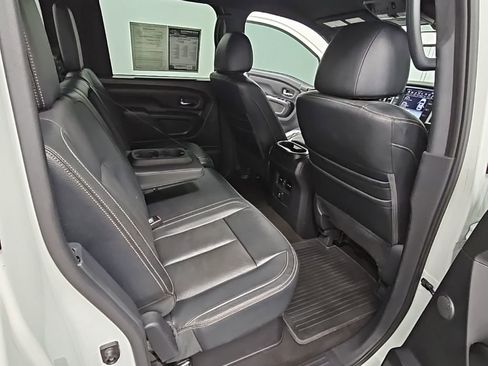 Used 2018 Nissan Titan SL w/ Midnight Edition image 35