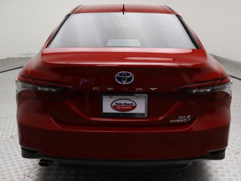 Certified 2024 Toyota Camry XLE w/ Navigation Package image 10