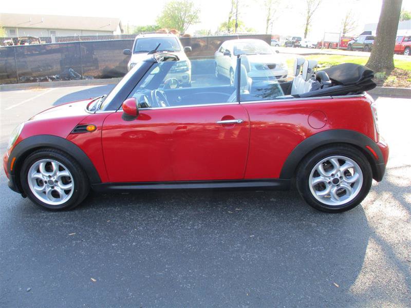 Used 2013 MINI Cooper Convertible FWD image 4