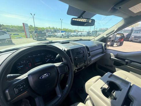 Used 2019 Ford F250 XL RWD image 19