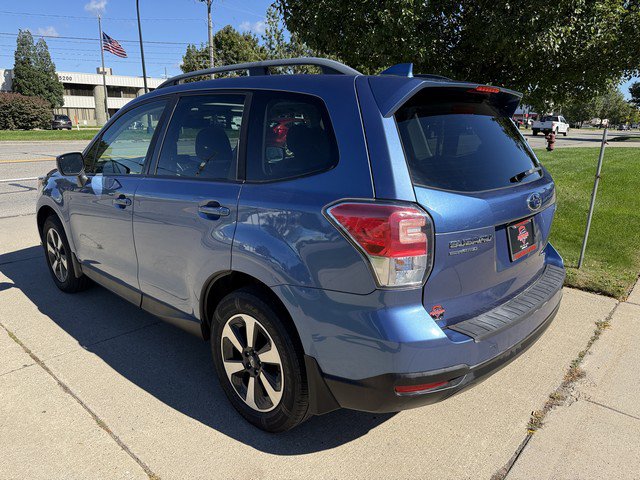 Used 2018 Subaru Forester 2.5i Premium w/ All-Weather Package AWD/4WD image 7